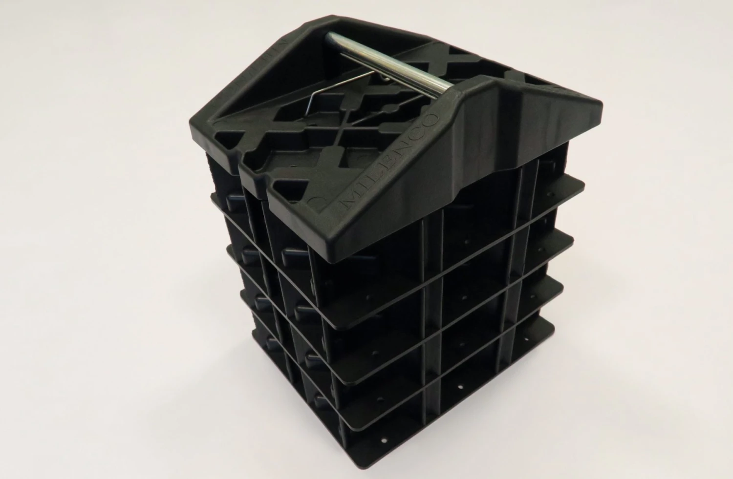 Milenco Stacka Jacka Pads - 4 Pack 3 Milenco Stacka Jacka Pads - 4 Pack - Image 3