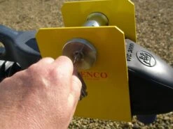 Milenco Super Heavy Duty Winterhoff WS3000 Hitchlock 10 Milenco Super Heavy Duty Winterhoff WS3000 Hitchlock -Outdoor Tent Shop w5